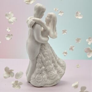 Vintage White Porcelain Wedding Cake Topper Bride Groom Figurine Anniversary